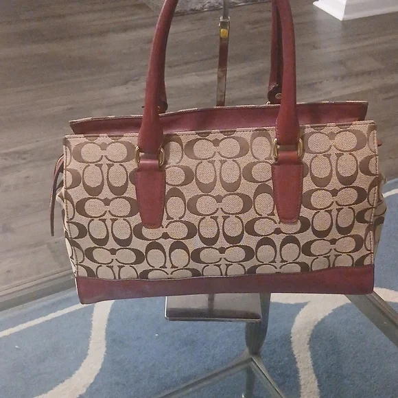 Coach Brooke Carryall Red and Tan Shoulder Bag - Picture 7 of 13